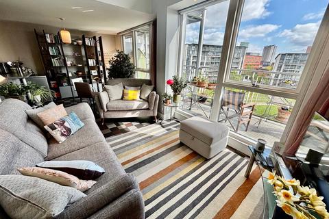 3 bedroom penthouse for sale, Longleat Avenue, Birmingham, B15