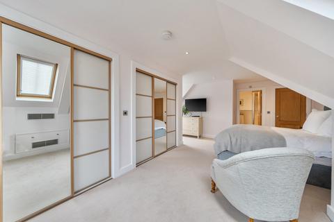 5 bedroom penthouse for sale, Sovereign House, Royal Parade, Chislehurst, Kent, BR7
