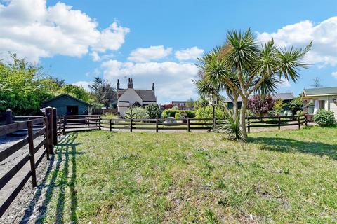 2 bedroom detached house for sale, Ramsgate Road, Margate CT9