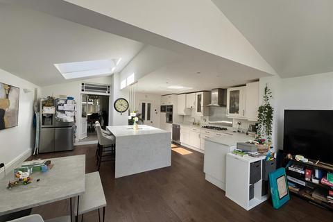 5 bedroom terraced house to rent, Kingswood Road, Wimbledon, SW19