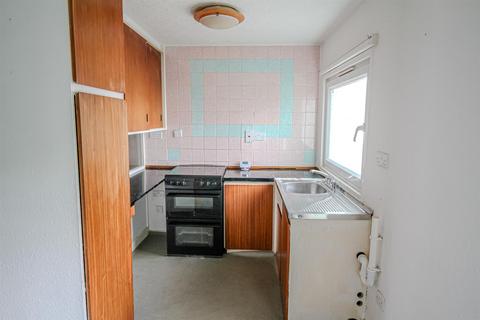 1 bedroom flat to rent, Frobisher Gardens, Daybrook, Nottingham
