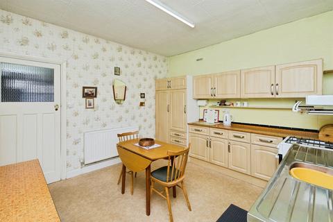 2 bedroom detached bungalow for sale, Beech Lane, Stretton, Burton-On-Trent