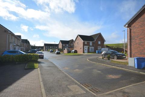 3 bedroom terraced house for sale, Hoggan Court, Longcroft, FK4