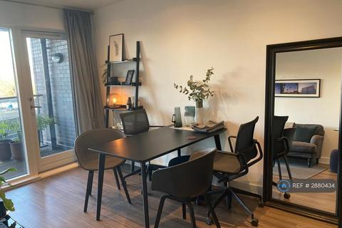 2 bedroom flat to rent, Spa Road, London, SE16