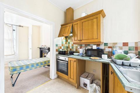1 bedroom flat to rent, Church Street, Launceston, Cornwall