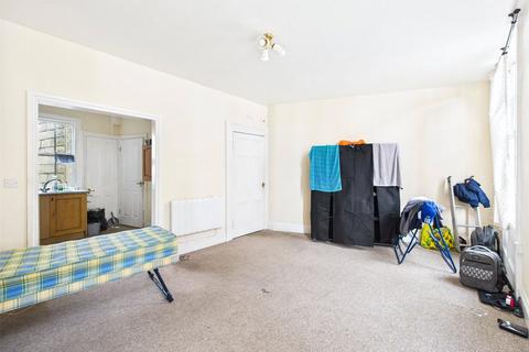 1 bedroom flat to rent, Church Street, Launceston, Cornwall