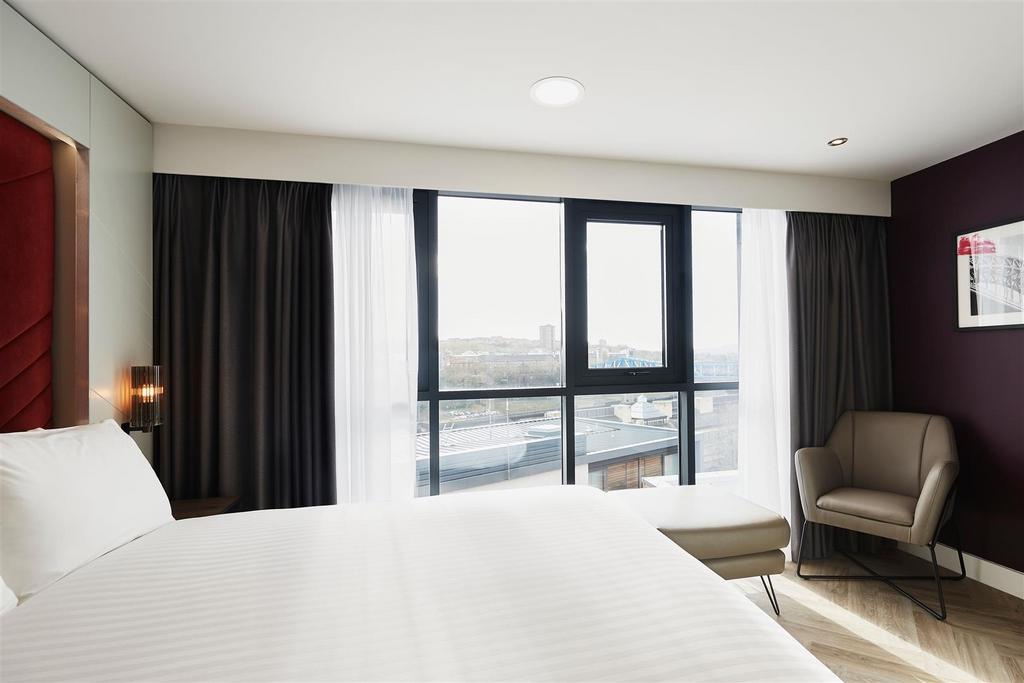 Roomzzz Newcastle City Smart Clavering Place, Newcastle Upon Tyne, NE1 - View 5