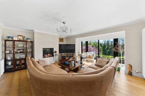 4 bedroom detached house for sale, Knox Park, Killinghall, HG3
