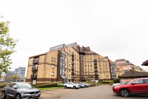 undefined, Mavisbank Gardens, Glasgow G51