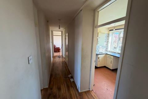 2 bedroom flat for sale, 2 Bed, First Floor Flat, Bessingby Gate, Bridlington, YO16 4RU