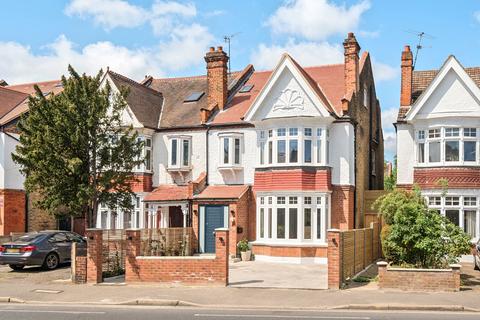 Worple Road, Raynes Park, London, SW20