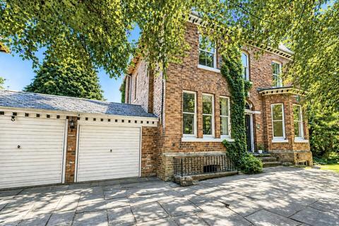 5 bedroom detached house for sale, Doveston Road, Sale