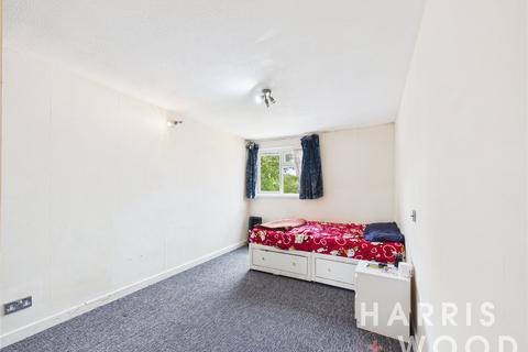 2 bedroom terraced house to rent, Wimbish End, Basildon, Essex, SS13