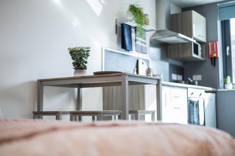 Studio to rent, Rede House - Deluxe Studio PLUS at Middlesbrough, 66-77 Corporation Road TS1