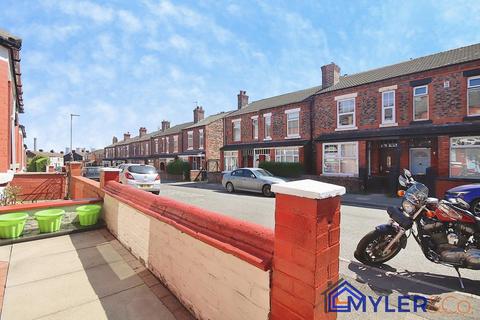 3 bedroom terraced house for sale, Regent Road, Widnes, WA8