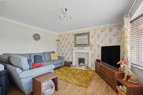 4 bedroom semi-detached house for sale, Meadow Close, Draycott