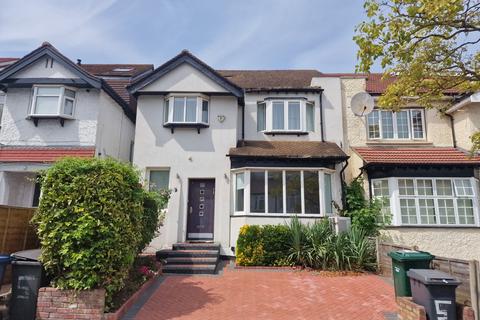 West Avenue, NW4