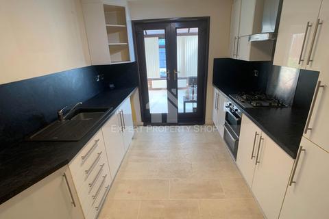2 bedroom bungalow for sale, Meadow Close, Kiveton Park