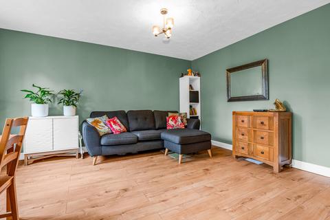 2 bedroom flat for sale, River Meads, Ware SG12