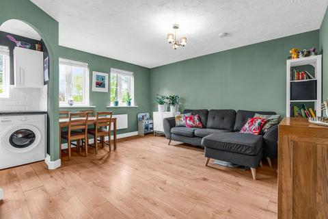 2 bedroom flat for sale, River Meads, Ware SG12
