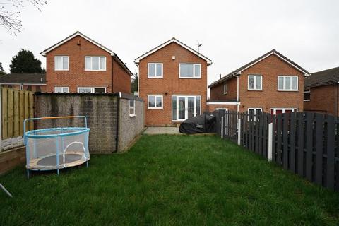 3 bedroom detached house for sale, Nethergreen Avenue, Killamarsh, Sheffield, Derbyshire, S21