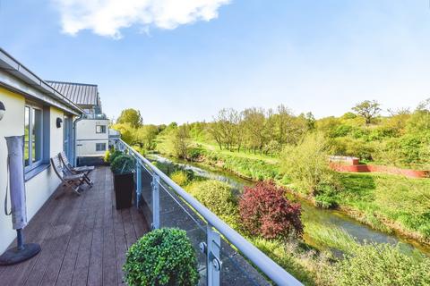 Westmead Lane, Chippenham