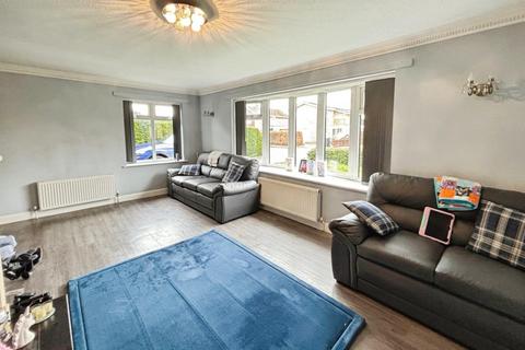 4 bedroom detached house for sale, Ripon Way, Carlton Miniott, Thirsk