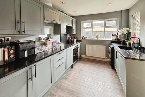 4 bedroom detached house for sale, Ripon Way, Carlton Miniott, Thirsk