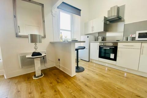 1 bedroom flat for sale, Flat1/2 Balagan Buildings Auchamore Rd, Dunoon, PA23 7DY