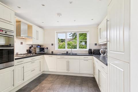 4 bedroom detached house to rent, Glenrise, Station Road, Woodmancote, GL52