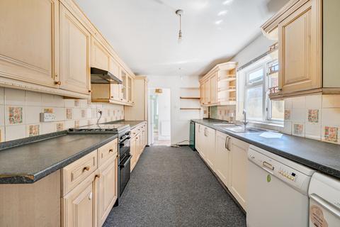 4 bedroom terraced house for sale, Beecham Road, Berkshire RG30