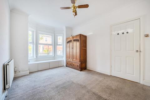 4 bedroom terraced house for sale, Beecham Road, Berkshire RG30