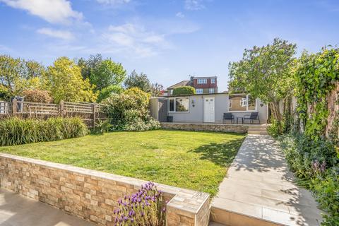 Clay Hill, Enfield