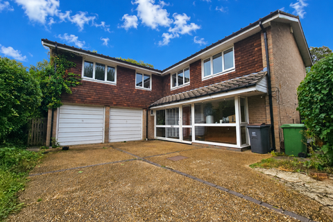 6 bedroom house to rent, Norlands Crescent, Chislehurst, BR7