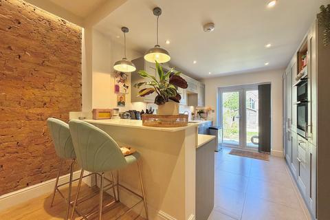 2 bedroom terraced house for sale, Ridge Street, Watford, WD24