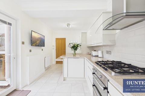 4 bedroom semi-detached house for sale, Newcastle Road, Monkwearmouth, Sunderland