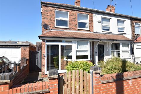 End of terrace house - Northfield Avenue, Hessle