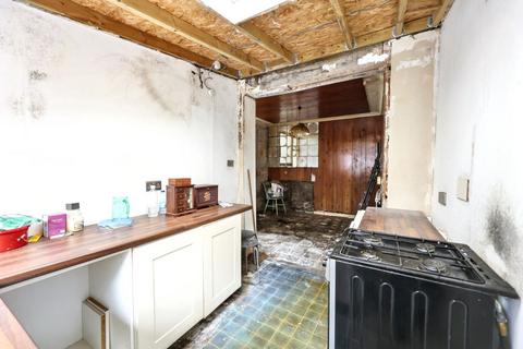 undefined, 1 Graig-yr-Eos, Tonypandy, CF40 1PG