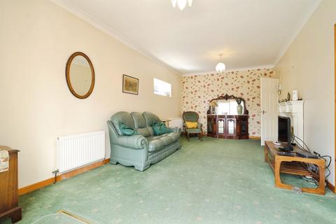 2 bedroom detached bungalow for sale, St. Johns Walk, Royston, Barnsley