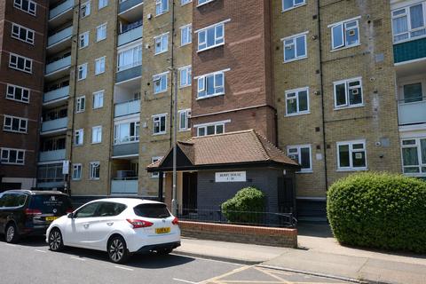 Dagnall Street, London SW11