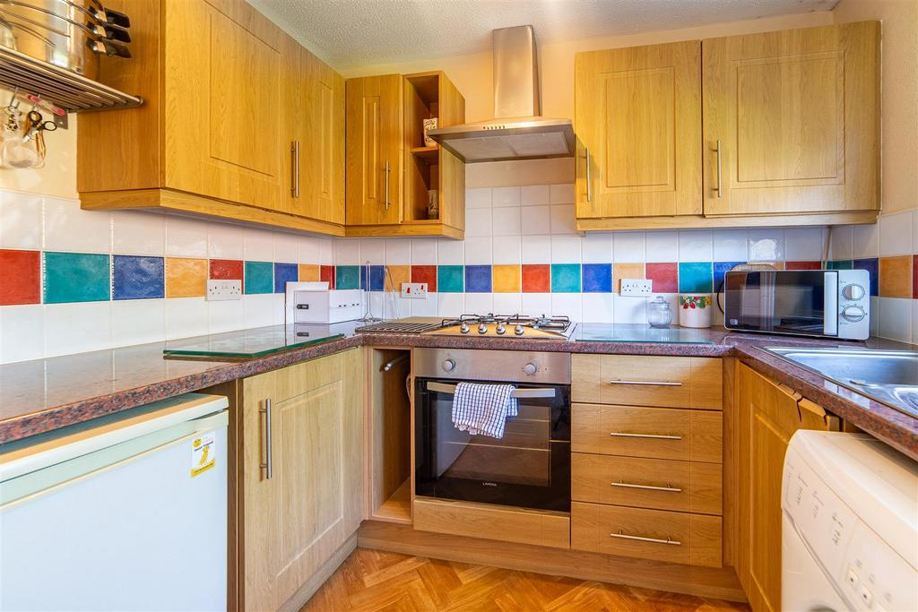 House in North Tyneside, Killingworth - View 2