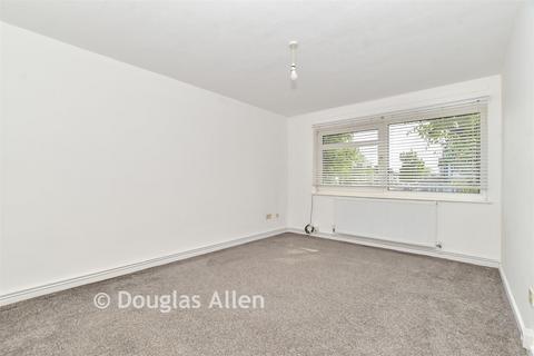 undefined, Neale Court, Hornchurch RM11