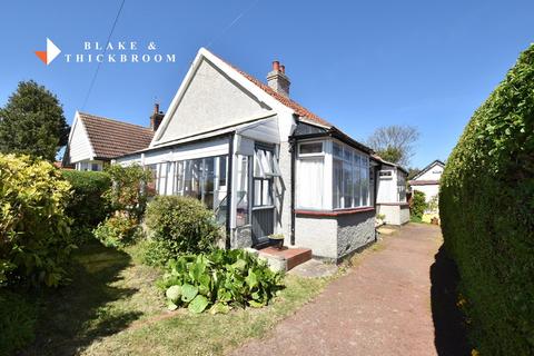 2 bedroom detached bungalow for sale, Hereford Road, Holland on Sea CO15 5SX