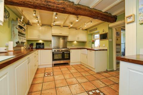 3 bedroom detached house for sale, High Street, Badsey, Worcestershire, WR11