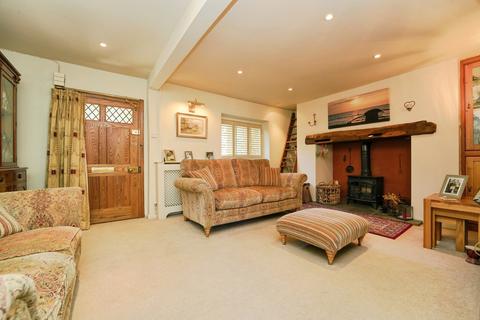 3 bedroom detached house for sale, High Street, Badsey, Worcestershire, WR11