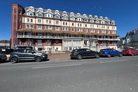 1 bedroom flat for sale, De La Warr Parade, Bexhill on Sea TN40