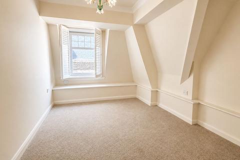 1 bedroom flat for sale, De La Warr Parade, Bexhill on Sea TN40