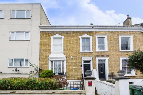 Woodhill, Woolwich, London, SE18