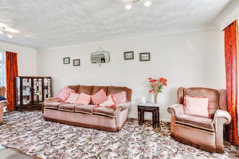 3 bedroom semi-detached house for sale, Regina Crescent, Havercroft, Wakefield