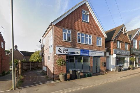 undefined, Haslemere GU27